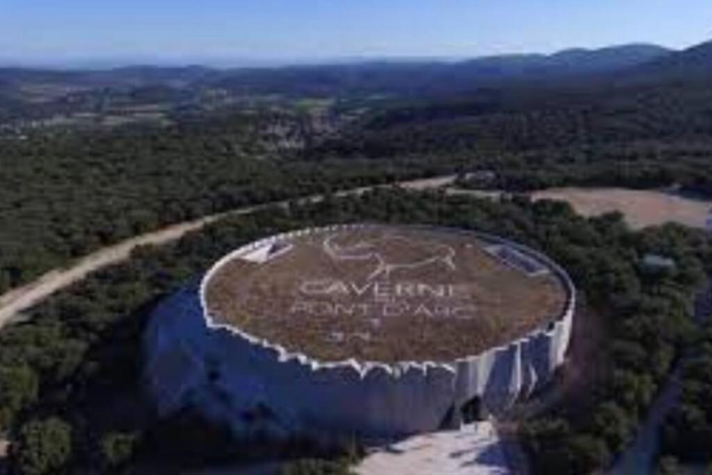 La O'Liso Gorges De L'Ardeche Villa Salavas Exterior photo